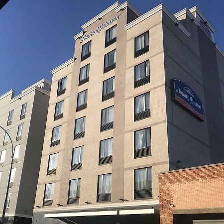 Howard Johnson By Wyndham Jamaica Ny Near Airtrain Jfk New York Bagian luar foto