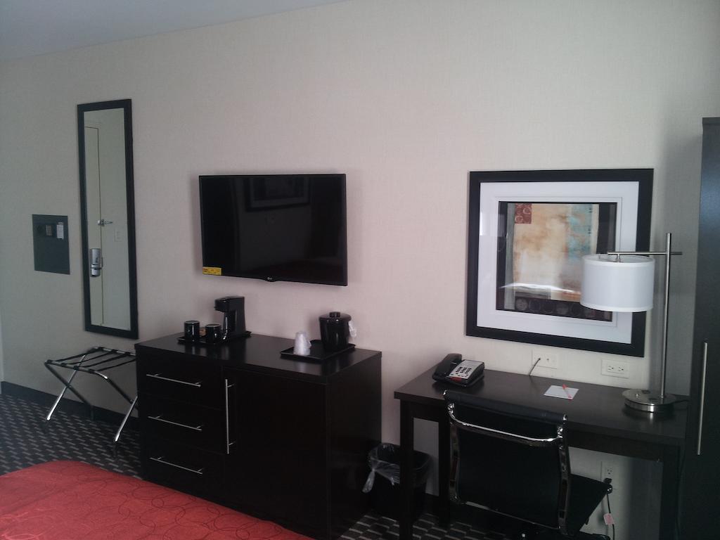 Howard Johnson By Wyndham Jamaica Ny Near Airtrain Jfk New York Ruang foto